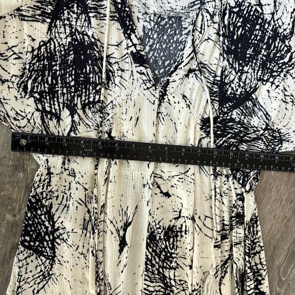 En Créme V Neck Splatter Print Shark Bite Dress Size Small Boho Funky Y2K Size S - Picture 9 of 14
